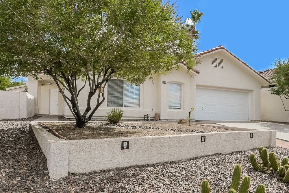 691 Senator Ct - Photo 3 of 16