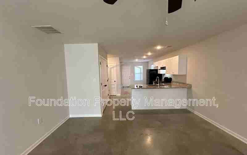 2510 Sl Henry St - Photo 6 of 19