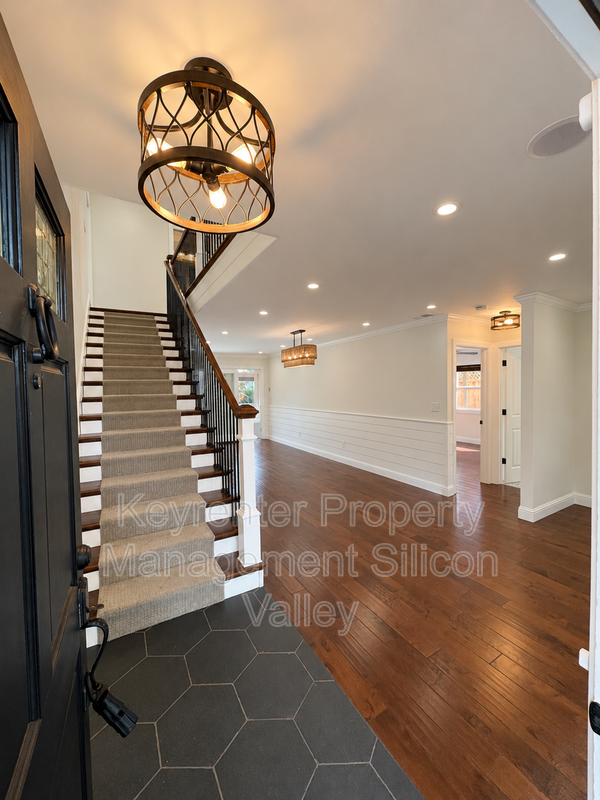 1918 Ellen Ave - Photo 5 of 40
