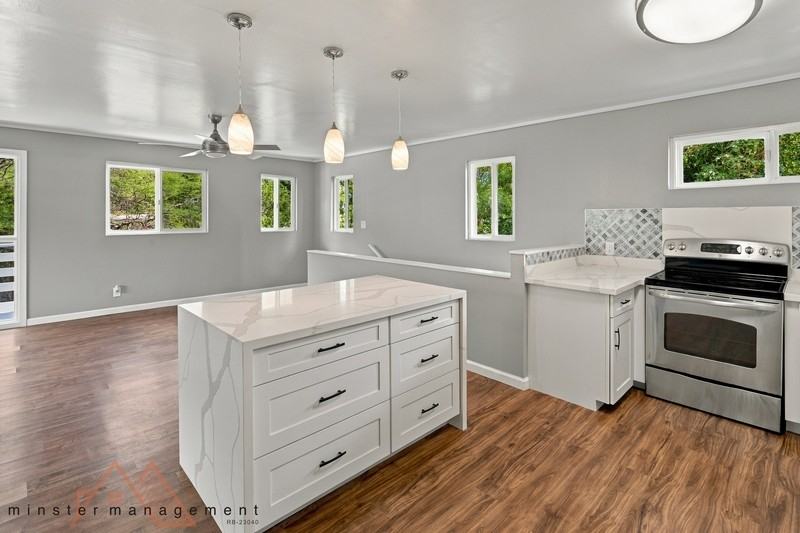 6163 Kawekiu Pl #U - Photo 4 of 25