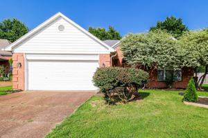 featured image of 878 Sun Vista Dr E