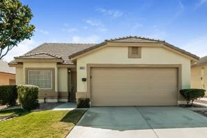 featured image of 5029 W El Campo Grande Ave