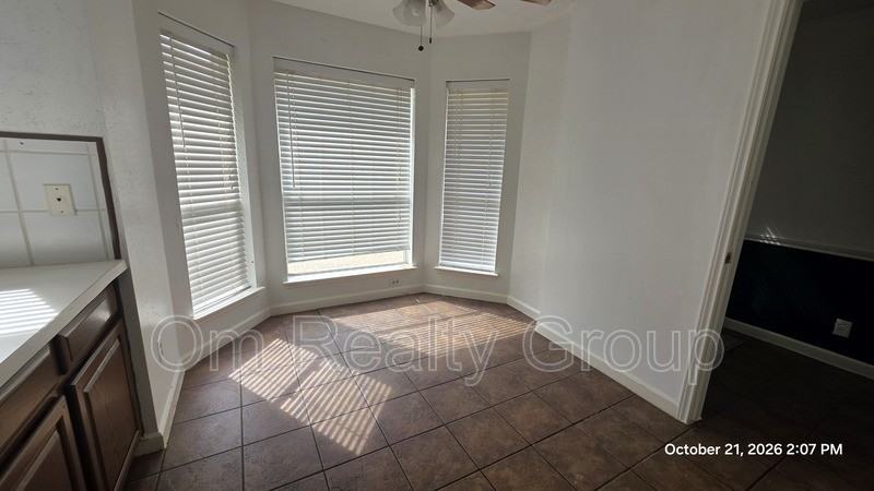 16406 Concord Falls Ln - Photo 5 of 24