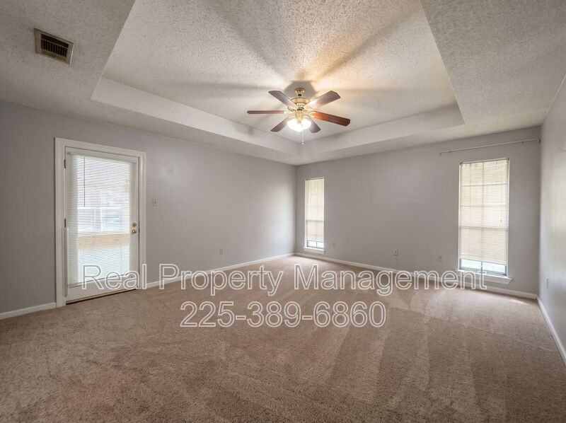 9766 Kinglet Dr - Photo 7 of 21