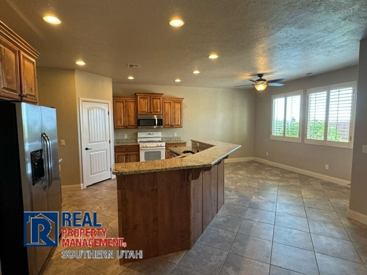 151 W 685 S - Photo 5 of 17