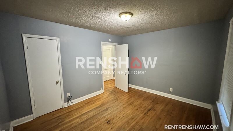 1145 Gordon St - Photo 7 of 14