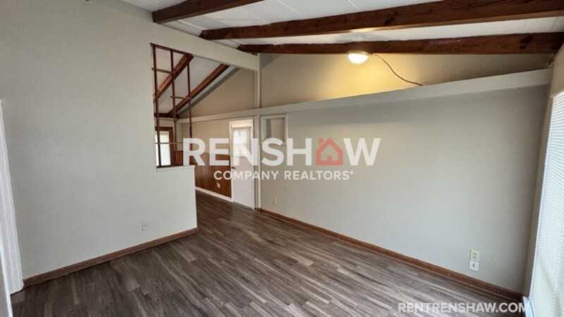 1142 Pallwood Rd - Photo 2 of 14