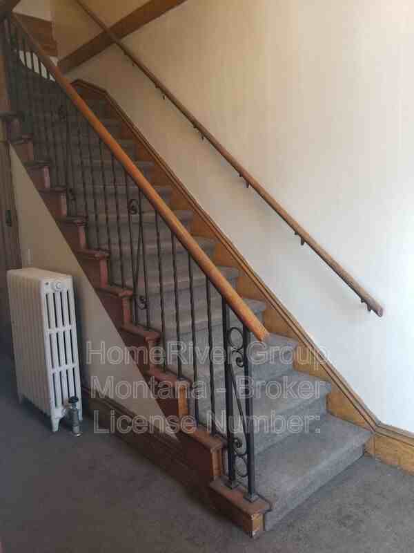 334 W Alder St #4 - Photo 3 of 29