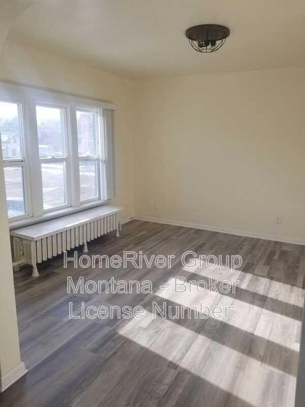 334 W Alder St #4 - Photo 7 of 29