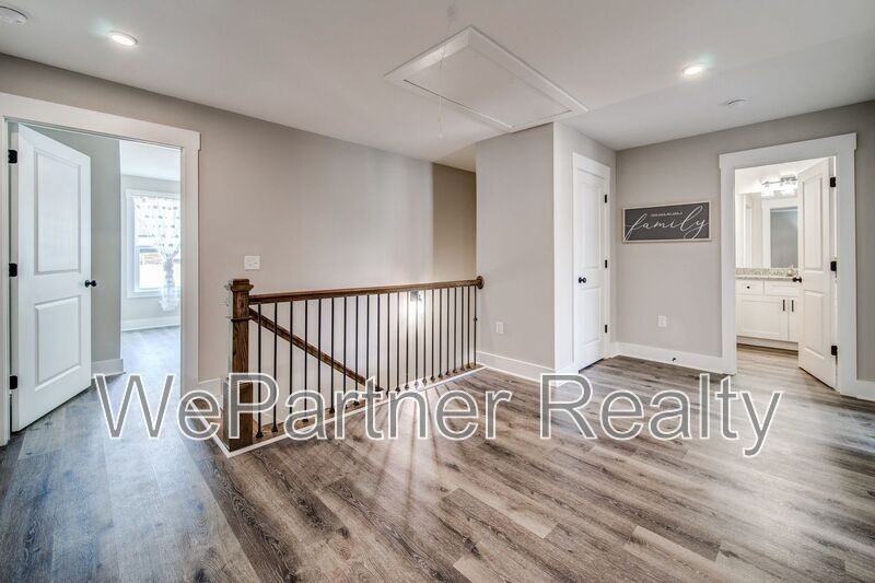 21 Flint Dr - Photo 7 of 18