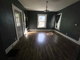 featured image of 2029 W 1st St