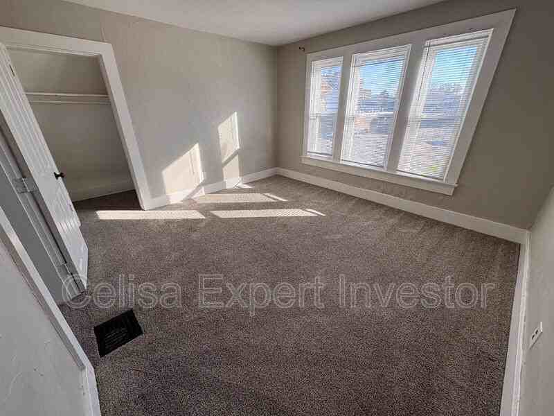 615 Fry St - Photo 7 of 8