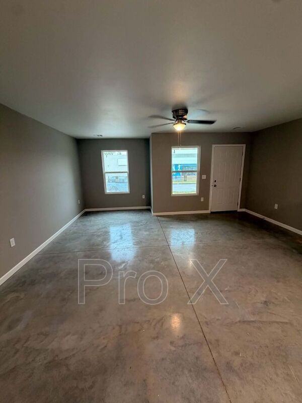 213 S Mckee Ave #215SMCKEE - Photo 2 of 12