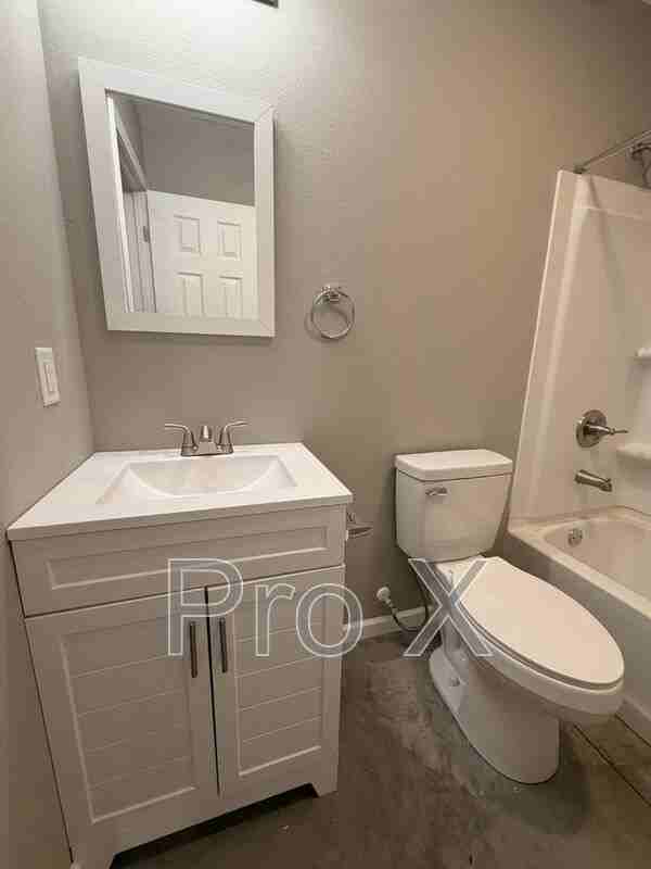 213 S Mckee Ave #215SMCKEE - Photo 7 of 12