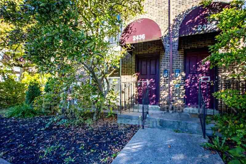 2436 Grandview Ave - Photo 6 of 42