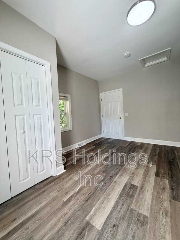 3733 Campbell Ave - Photo 7 of 11