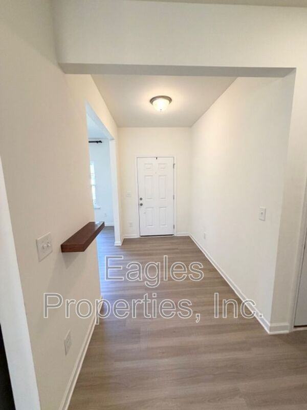 5775 Huntington Park Dr - Photo 5 of 16