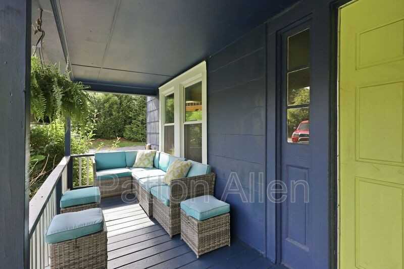 21 Clemmons St - Photo 2 of 50
