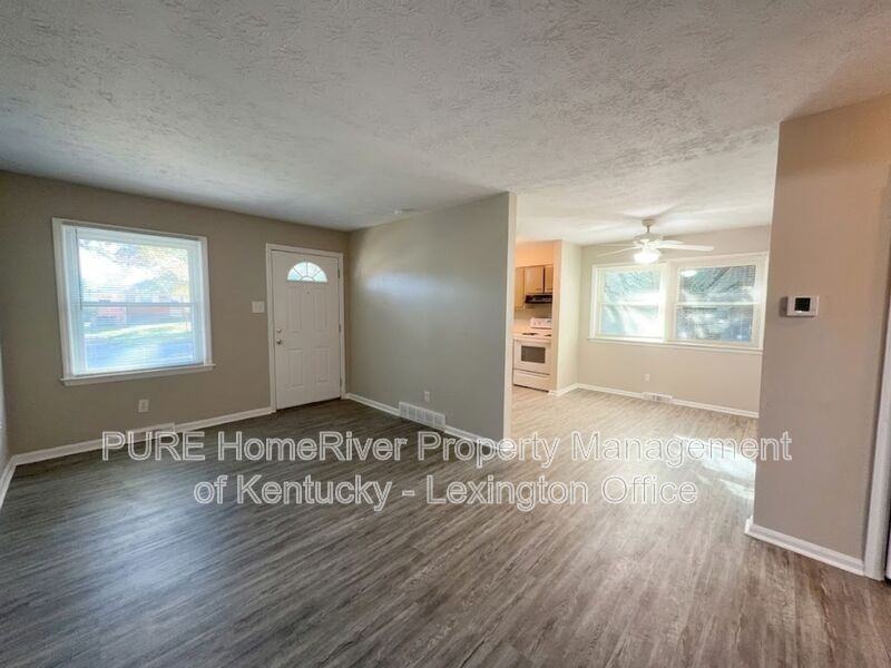 363 Radcliffe Rd #A - Photo 4 of 19
