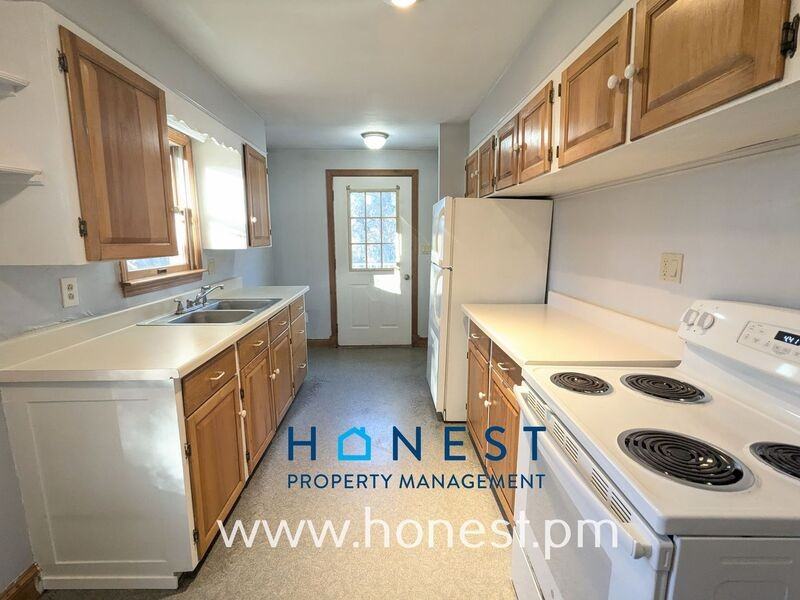 4 Pierce St #1 - Photo 2 of 22
