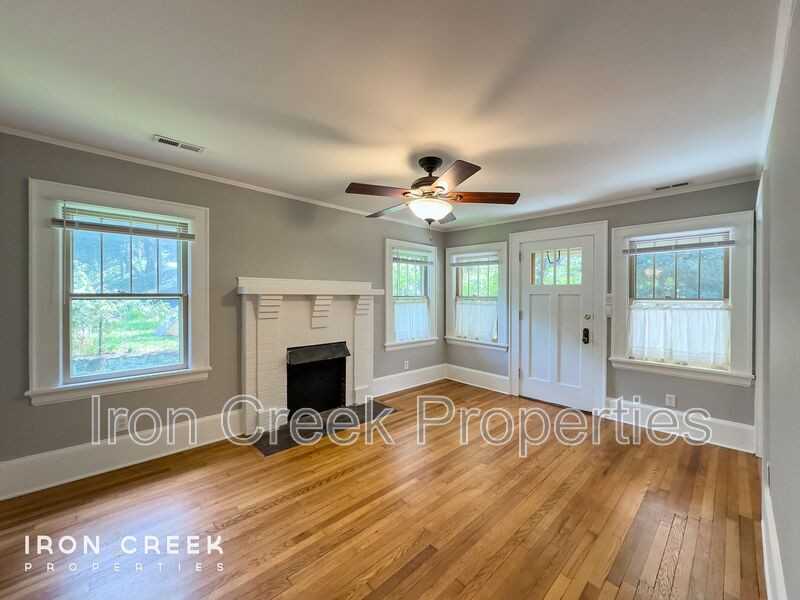 99 Cumberland Cir - Photo 3 of 19