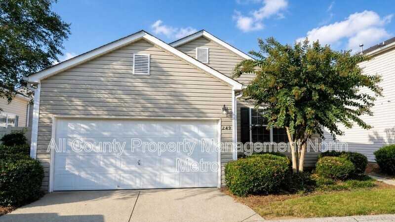 249 Hiawassee Dr - Photo 2 of 3