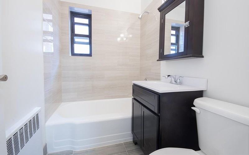 255 S Harrison St - Photo 6 of 9