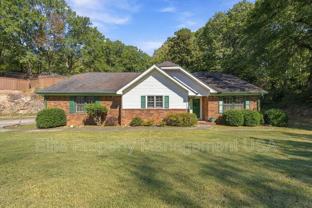 1028 Holly Dr - Photo 1 of 1