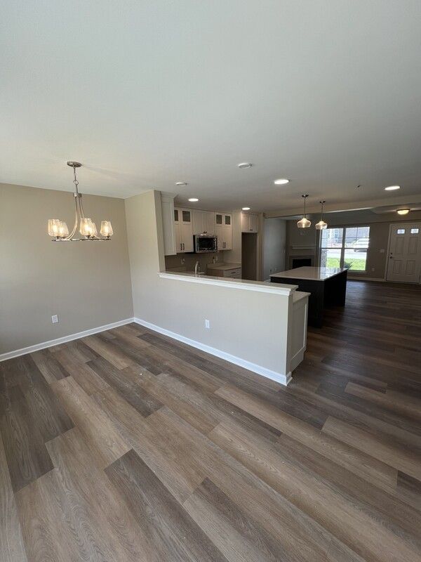 1117 Anchor Ave - Photo 6 of 16