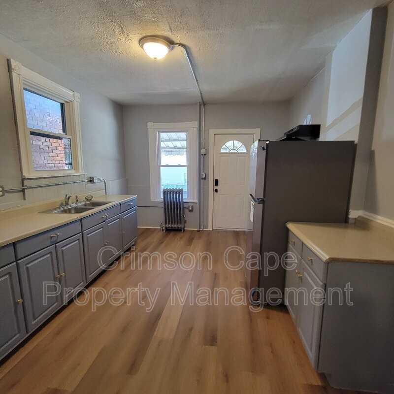 43 Hutson St - Photo 5 of 15