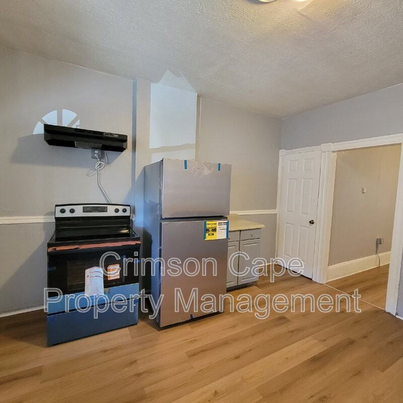 43 Hutson St - Photo 7 of 15