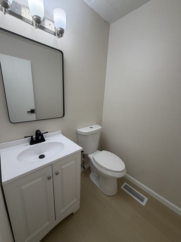 642 E 127th St - Photo 4 of 9