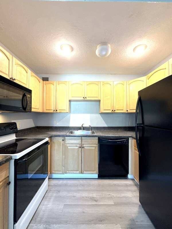 13690 Orange Sunset Dr - Photo 4 of 50