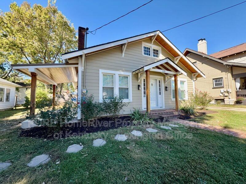 129 Bassett Ave - Photo 3 of 28