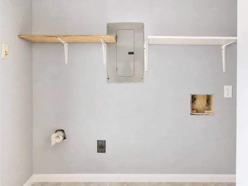 188 Frawley Rd - Photo 5 of 10