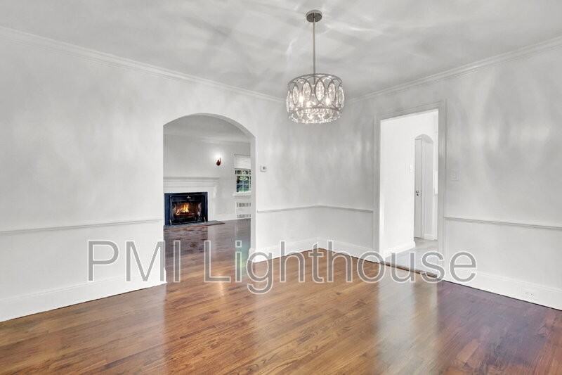 109 Chase Rd - Photo 4 of 29