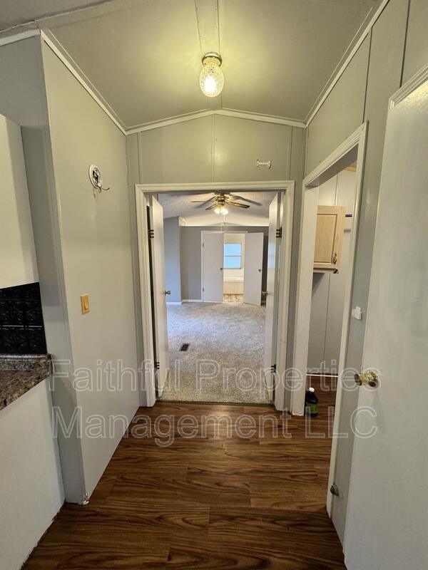 6313 Circle Dr - Photo 5 of 11