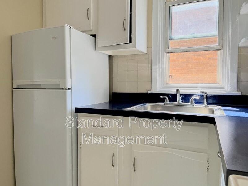 2684 Sheridan Dr #2 - Photo 3 of 7