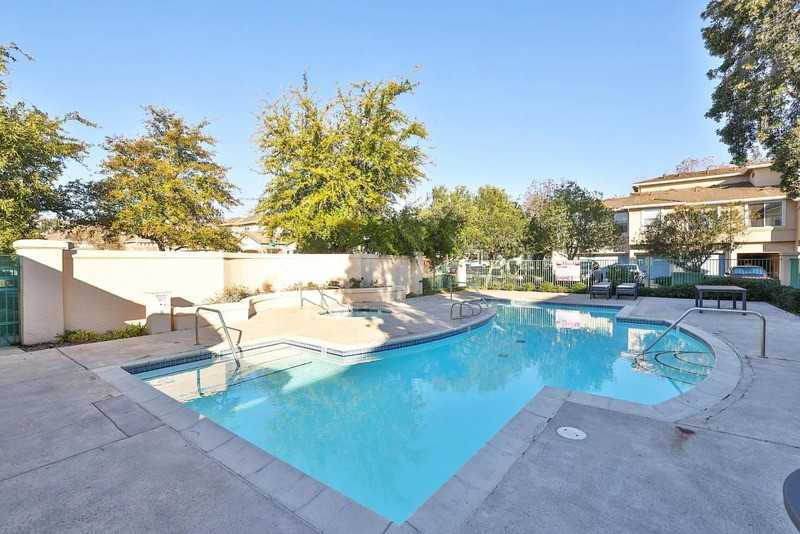 3346 City Lights Pl - Photo 2 of 24