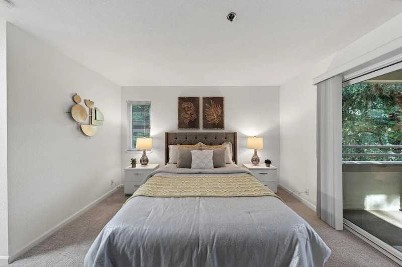 1269 Poplar Ave #201 - Photo 7 of 24