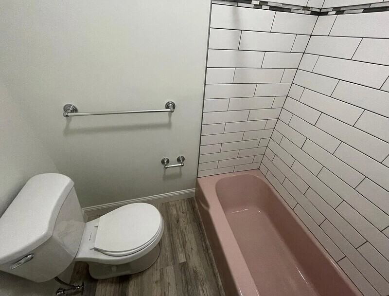 130 Marlborough St #3 - Photo 7 of 9