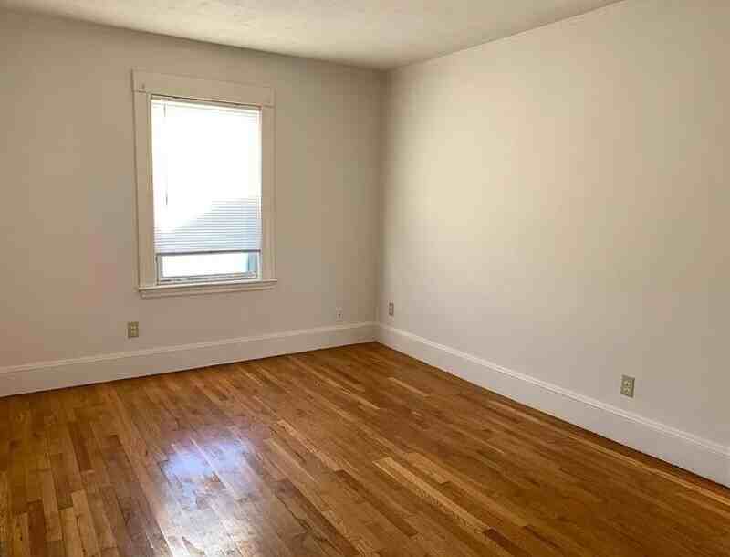 29 Brook Rd #1 - Photo 5 of 18