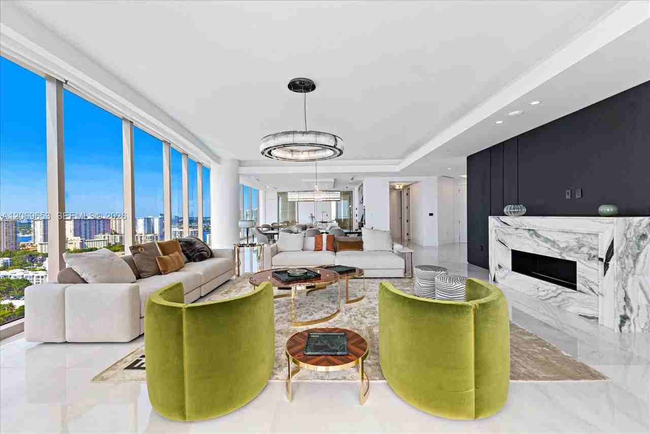 Collins Ave & 178th St - Photo 3 of 36