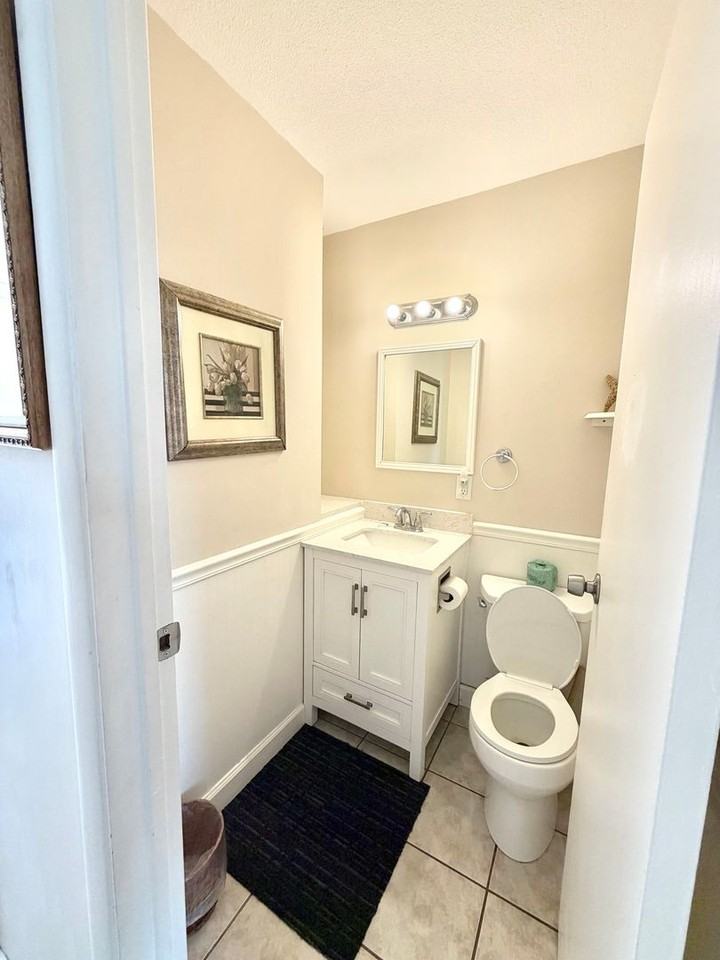 1500 Demere Rd - Photo 5 of 20