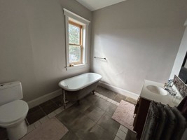 featured image of 3951 2nd Ave