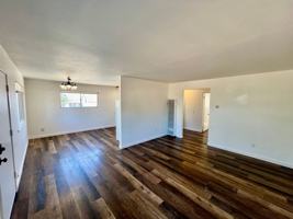 featured image of 218 Van Buren St