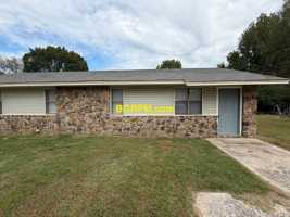 featured image of 78 Liberty Ln