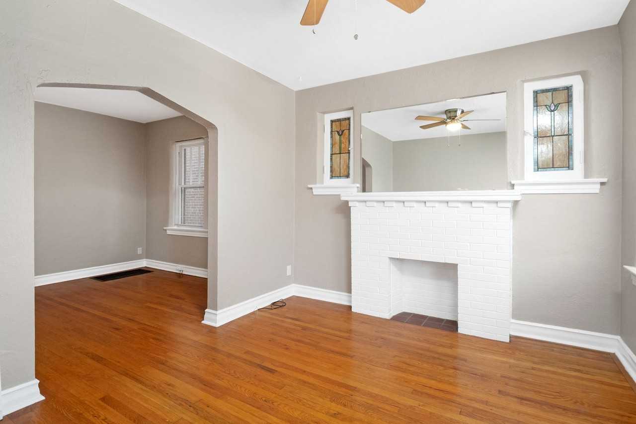 6259 Hoffman Ave - Photo 3 of 16