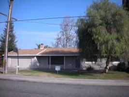 featured image of 1642 S Burke St