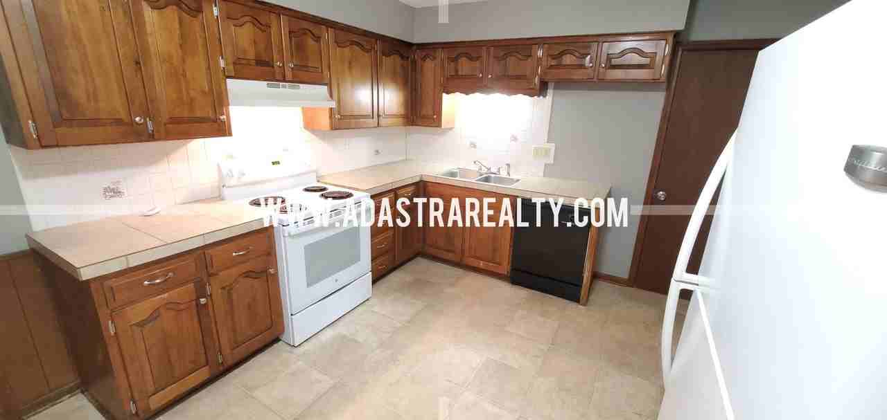 13214 Craig Ave - Photo 7 of 16